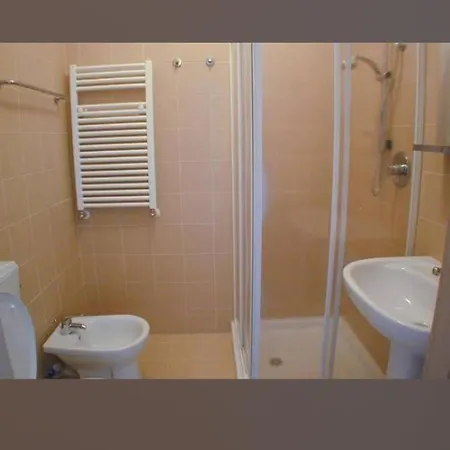 None Holiday Residence Hotell 3*